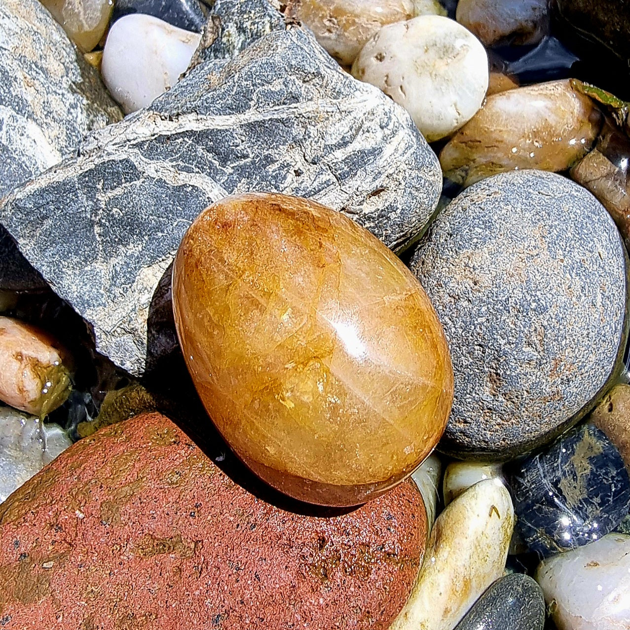 Hematoid Quartz (Golden Healer) Palm Stone #2333