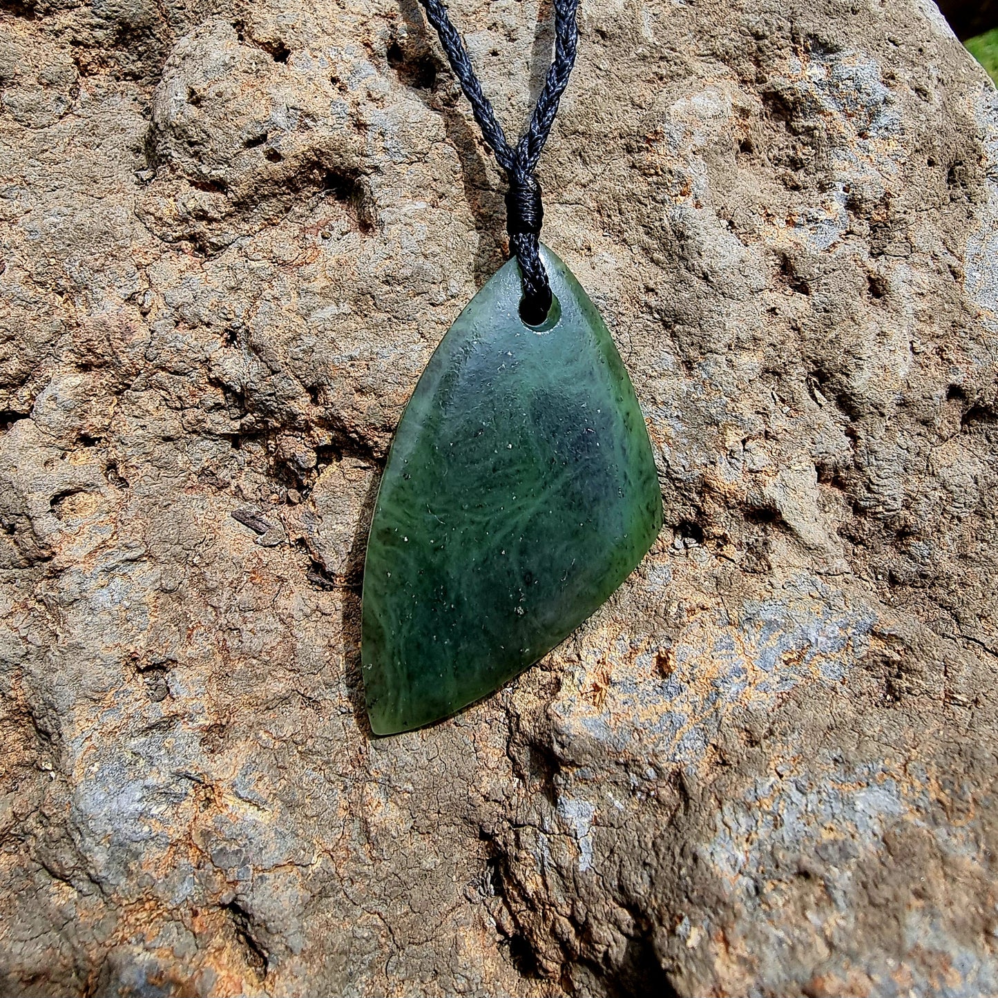 Jade Rei Niho Pounamu #2339
