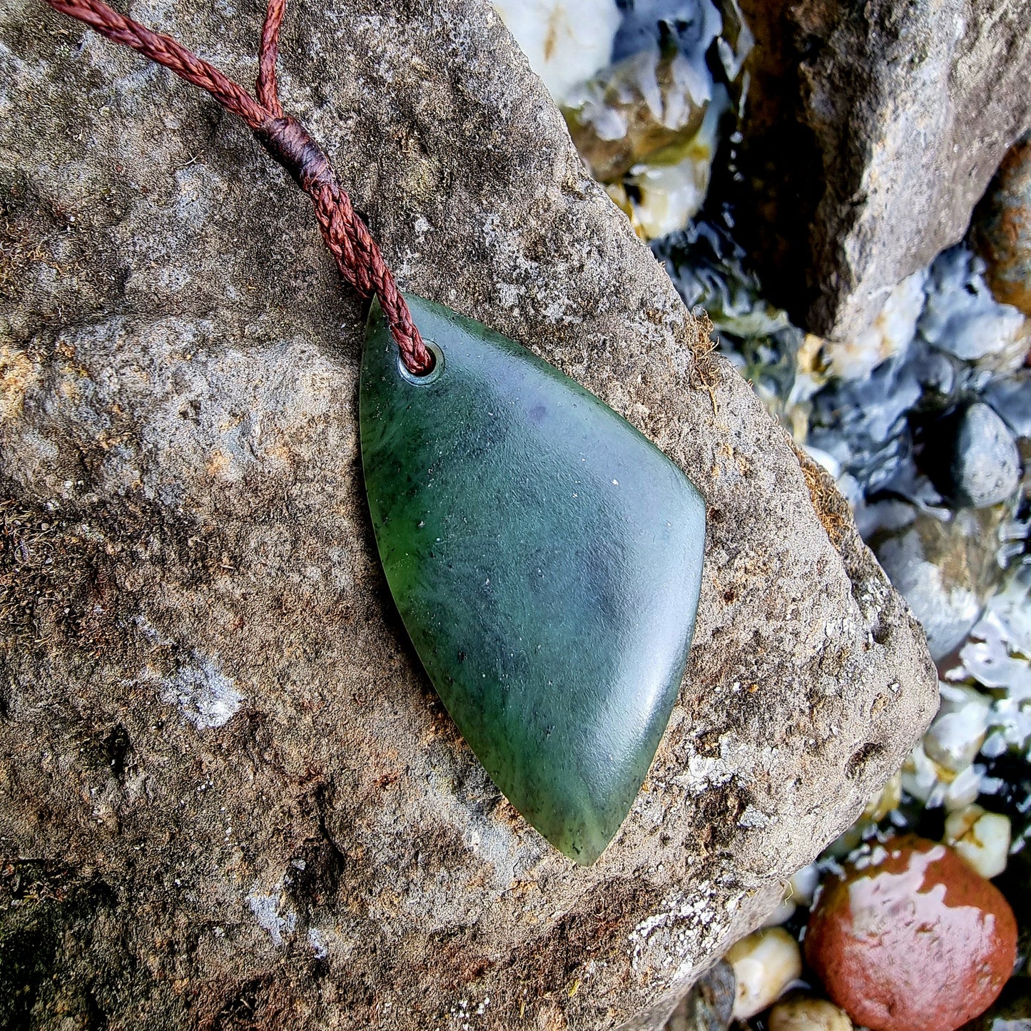Jade Rei Niho Pounamu #2338