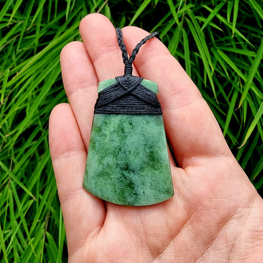 Jade Hei Toki Pounamu #2335