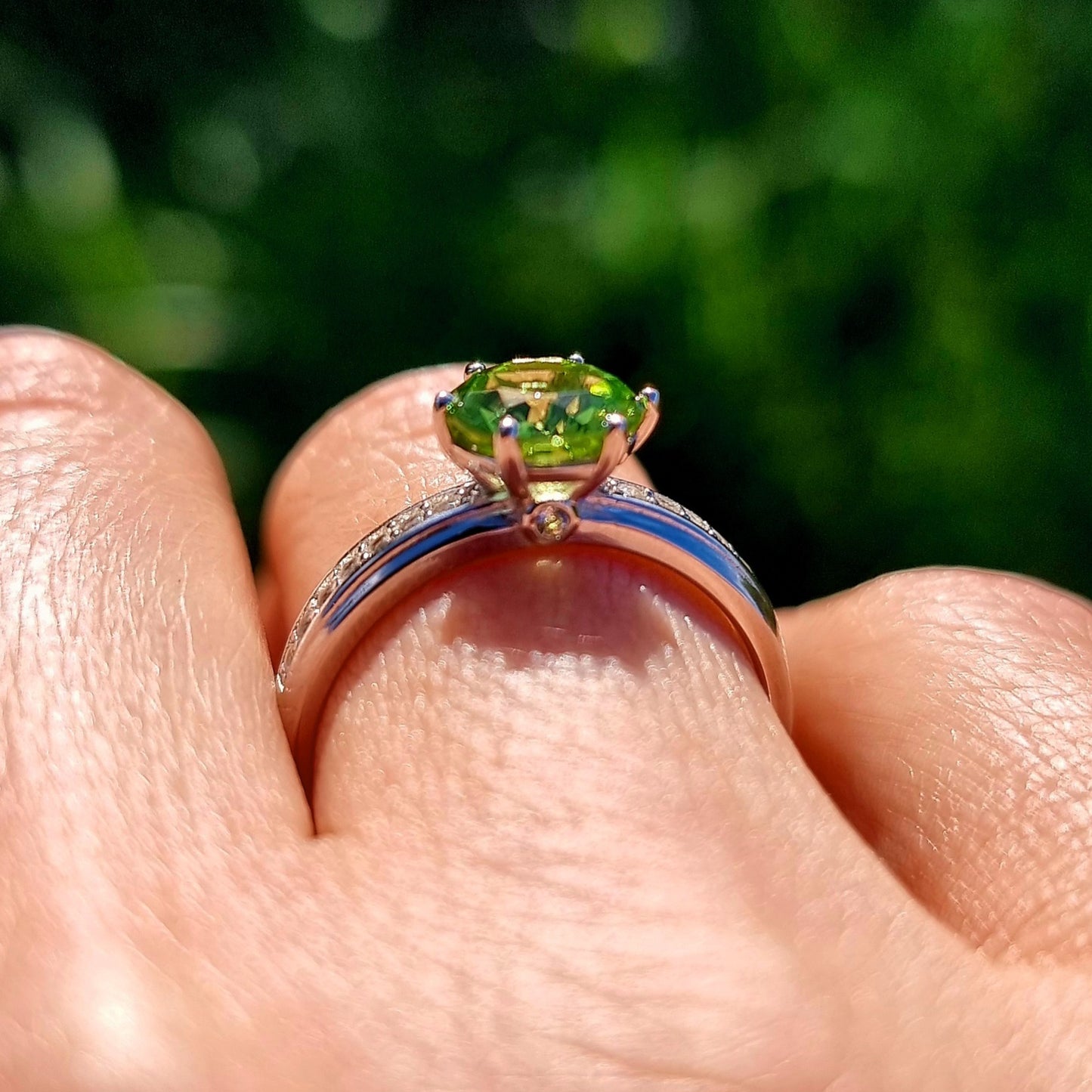 Peridot & White Topaz - Brilliance Ring