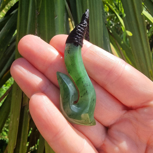 Hei Matau - Pounamu Necklace