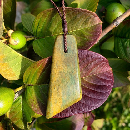 Hei Toki - Pounamu Necklace