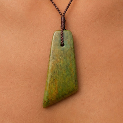 Hei Toki - Pounamu Necklace
