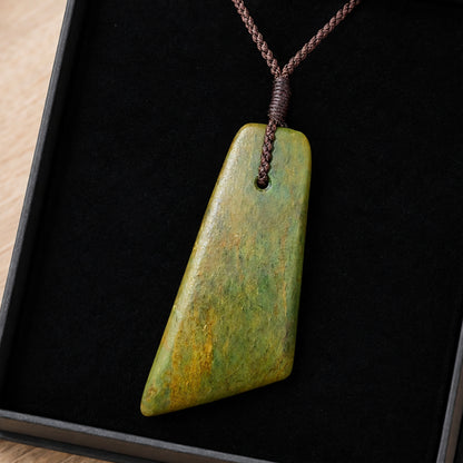 Hei Toki - Pounamu Necklace