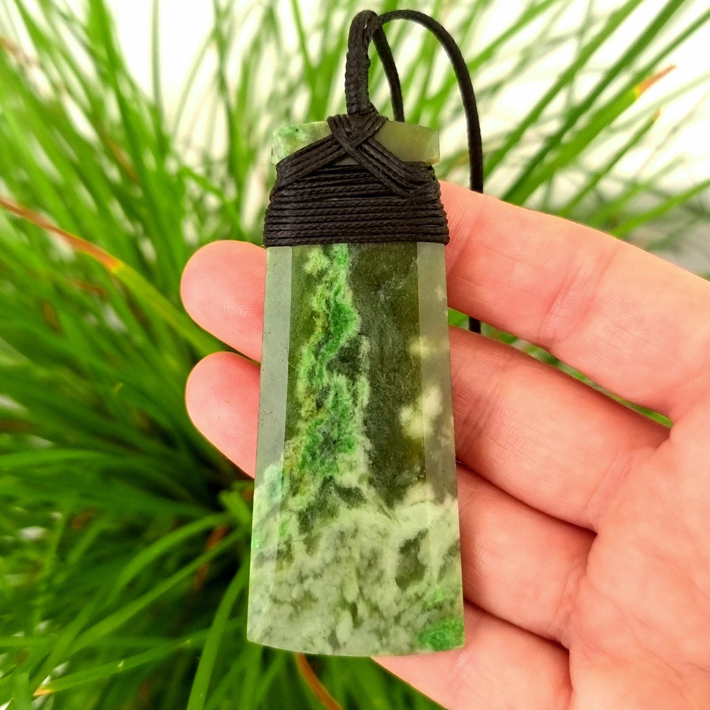 Jade Pounamu Hei Toki #2357