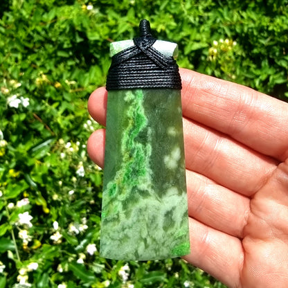 Jade Pounamu Hei Toki #2357