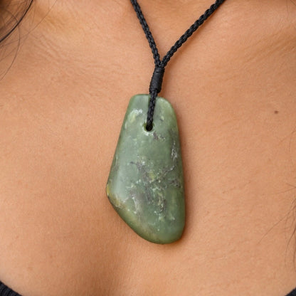 Hei Toki - Pounamu Necklace