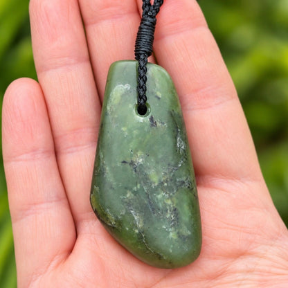 Hei Toki - Pounamu Necklace