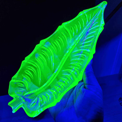 Uranium Glass Leaf Dish #2346