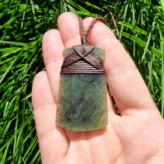 Jade Hei Toki Pounamu #2328